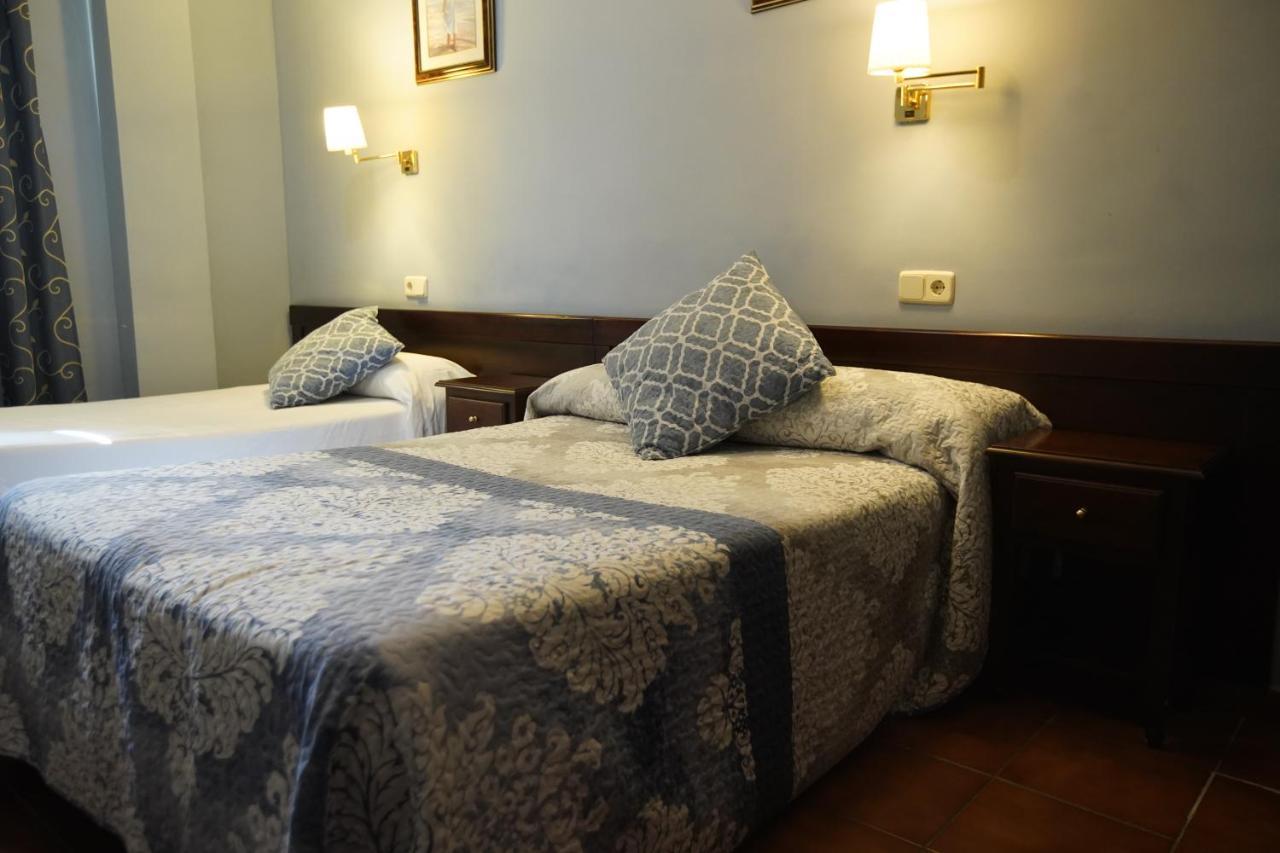 Hotel Villa Maria La Rinconada Buitenkant foto